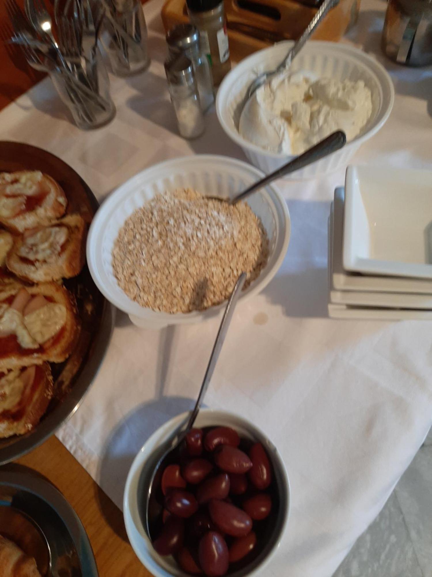 Ostria Hotell Agia Galini Exteriör bild